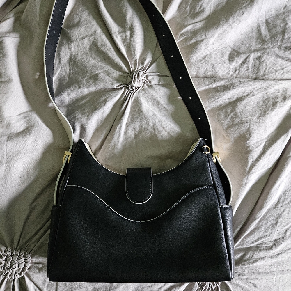 Black and White Oleada Shoulder Bag Vegan Leather